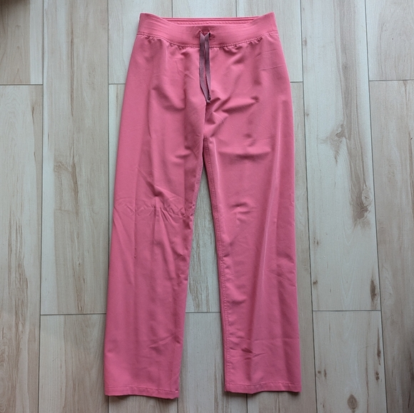 New Figs Livingston scrub pants desert rose - Picture 9 of 15